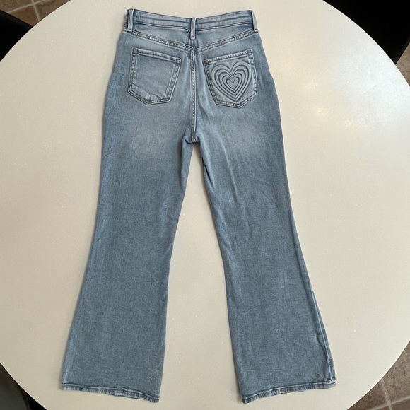 Girls H&M Comfort Stretch Flare Fit High Waist Jeans (10-12 Girls) - Picture 2 of 14